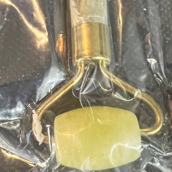 Province Apothecary  Dual Action Jade Facial
Roller - Picture 3 of 4